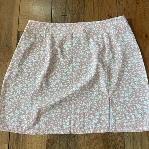 Mini floral skirt